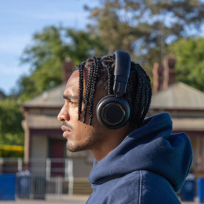 Twist: Seamless Headphone to Speaker
